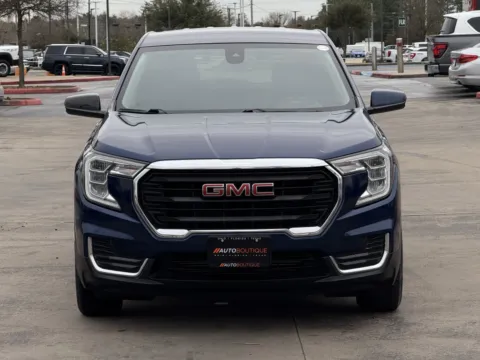 More photos of 2022 GMC Terrain SLE at Auto Boutique Texas, TX
