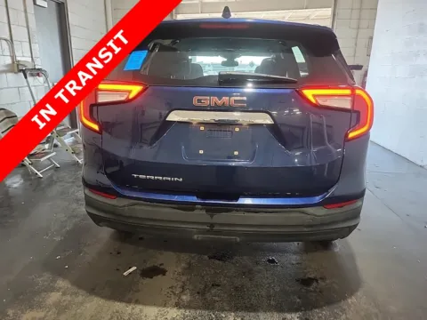 More photos of 2022 GMC Terrain SLE at Auto Boutique Texas, TX