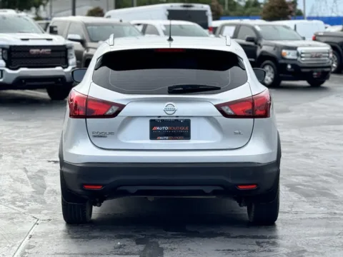 More photos of 2018 Nissan Rogue Sport SL at Auto Boutique Texas, TX