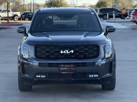 More photos of 2022 Kia Telluride SX at Auto Boutique Texas, TX