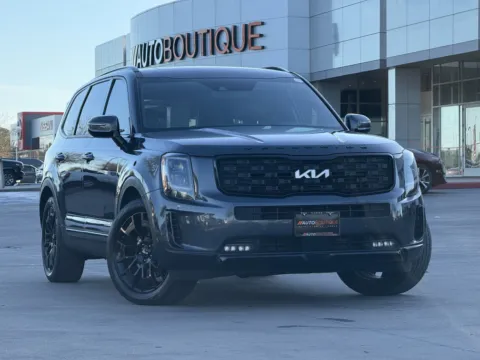 Photos of 2022 Kia Telluride SX for sale in Alvin, TX at Auto Boutique Texas