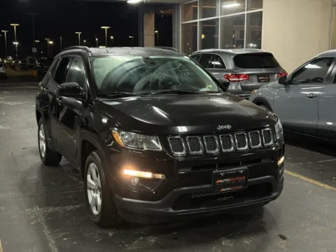 Photos of 2020 Jeep Compass Latitude for sale in Alvin, TX at Auto Boutique Texas