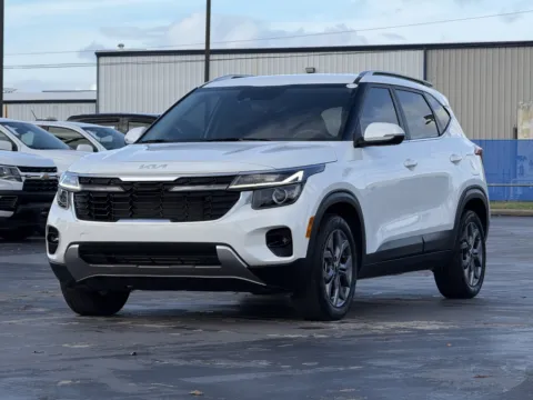 Another view of 2024 Kia Seltos S for sale in Alvin, TX at Auto Boutique Texas