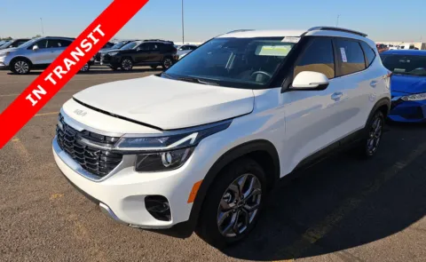 White 2024 Kia Seltos S for sale in Alvin, TX