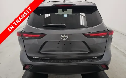 More photos of 2024 Toyota Highlander XLE at Auto Boutique Texas, TX