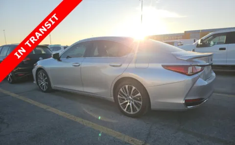 More photos of 2020 Lexus ES 300h at Auto Boutique Texas, TX