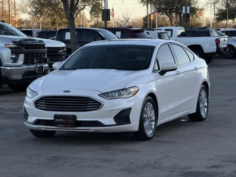 Another view of 2020 Ford Fusion SE for sale in Alvin, TX at Auto Boutique Texas