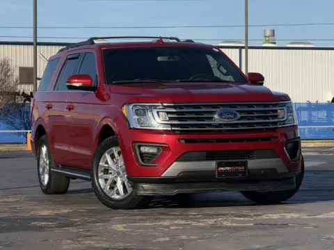 Photos of 2021 Ford Expedition XLT for sale in Alvin, TX at Auto Boutique Texas