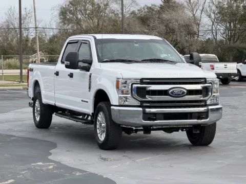 White 2020 Ford Super Duty F-250 SRW XLT for sale in Alvin, TX