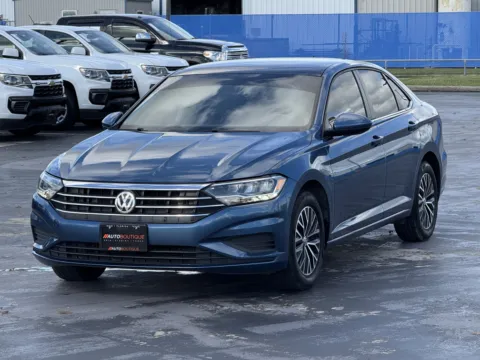 Another view of 2021 Volkswagen Jetta SE for sale in Alvin, TX at Auto Boutique Texas