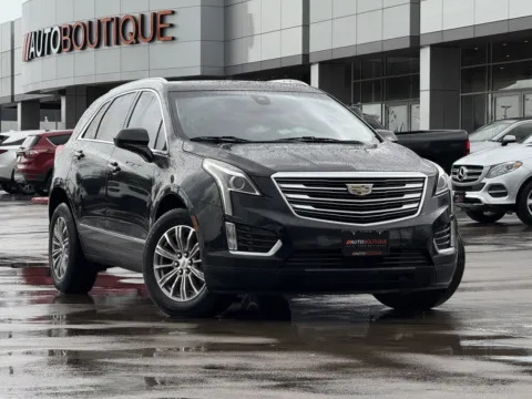 Black 2017 CADILLAC XT5 LUXURY Luxury FWD for sale in Alvin, TX