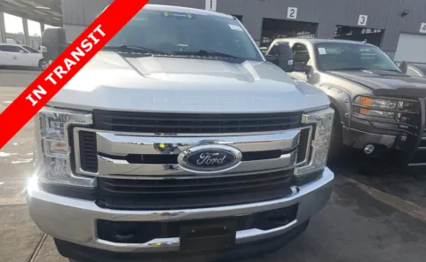 Another view of 2018 Ford Super Duty F-250 SRW XLT for sale in Alvin, TX at Auto Boutique Texas