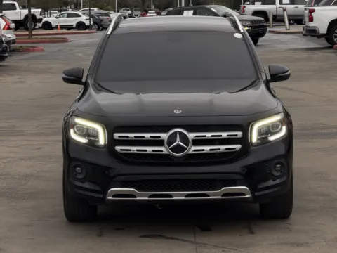 More photos of 2021 Mercedes-Benz GLB 250 at Auto Boutique Texas, TX