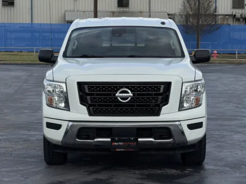 More photos of 2021 Nissan Titan SV at Auto Boutique Texas, TX
