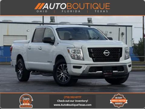 White 2021 Nissan Titan SV for sale in Alvin, TX