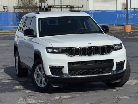 Photos of 2023 Jeep Grand Cherokee L Limited for sale in Alvin, TX at Auto Boutique Texas