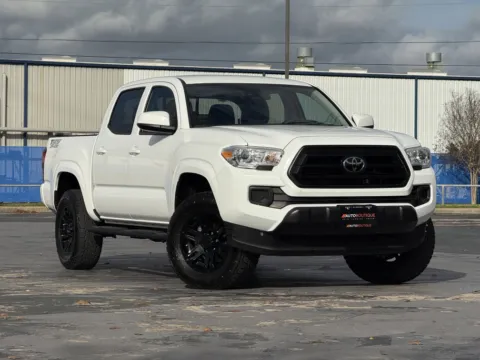 White 2021 Toyota Tacoma SR for sale in Alvin, TX