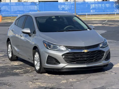 Photos of 2019 Chevrolet Cruze LT for sale in Alvin, TX at Auto Boutique Texas
