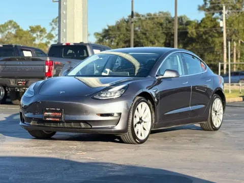 Another view of 2020 Tesla Model 3 Standard Range Plus for sale in Alvin, TX at Auto Boutique Texas