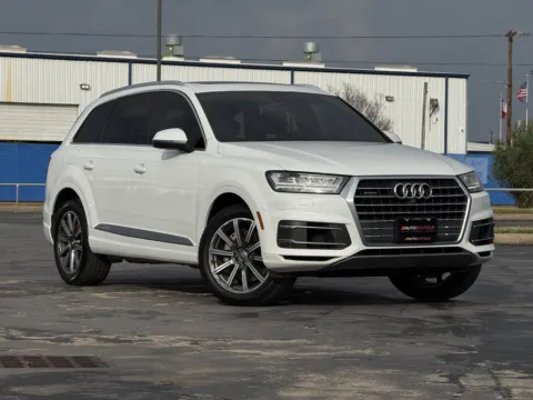 White 2017 Audi Q7 Premium Plus for sale in Alvin, TX