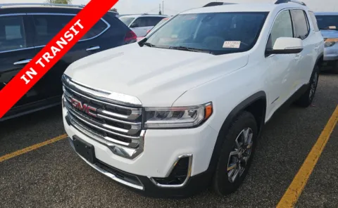 White 2023 GMC Acadia SLT for sale in Alvin, TX