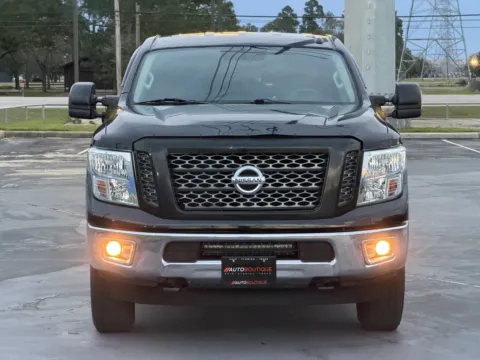 More photos of 2018 Nissan Titan XD SV at Auto Boutique Texas, TX