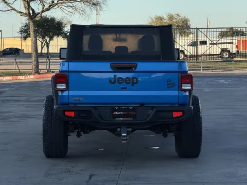 More photos of 2022 JEEP GLADIATOR Willys Sport at Auto Boutique Texas, TX