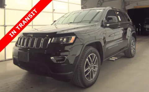 Black 2020 Jeep Grand Cherokee Laredo E for sale in Alvin, TX