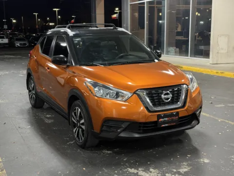 Photos of 2019 Nissan Kicks SV for sale in Alvin, TX at Auto Boutique Texas