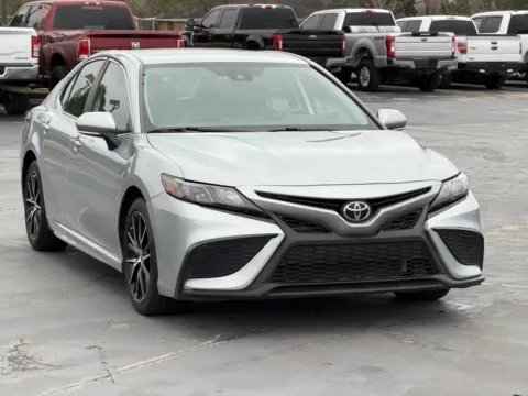 Another view of 2022 Toyota Camry SE for sale in Alvin, TX at Auto Boutique Texas