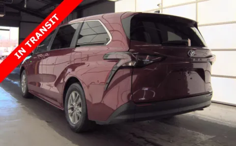 More photos of 2024 Toyota Sienna LE at Auto Boutique Texas, TX