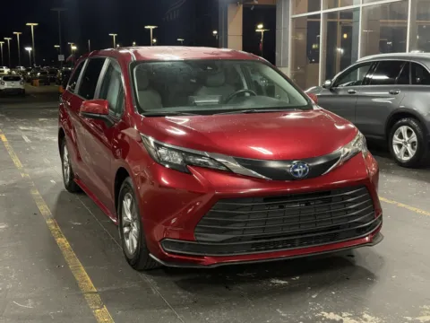 Photos of 2024 Toyota Sienna LE for sale in Alvin, TX at Auto Boutique Texas