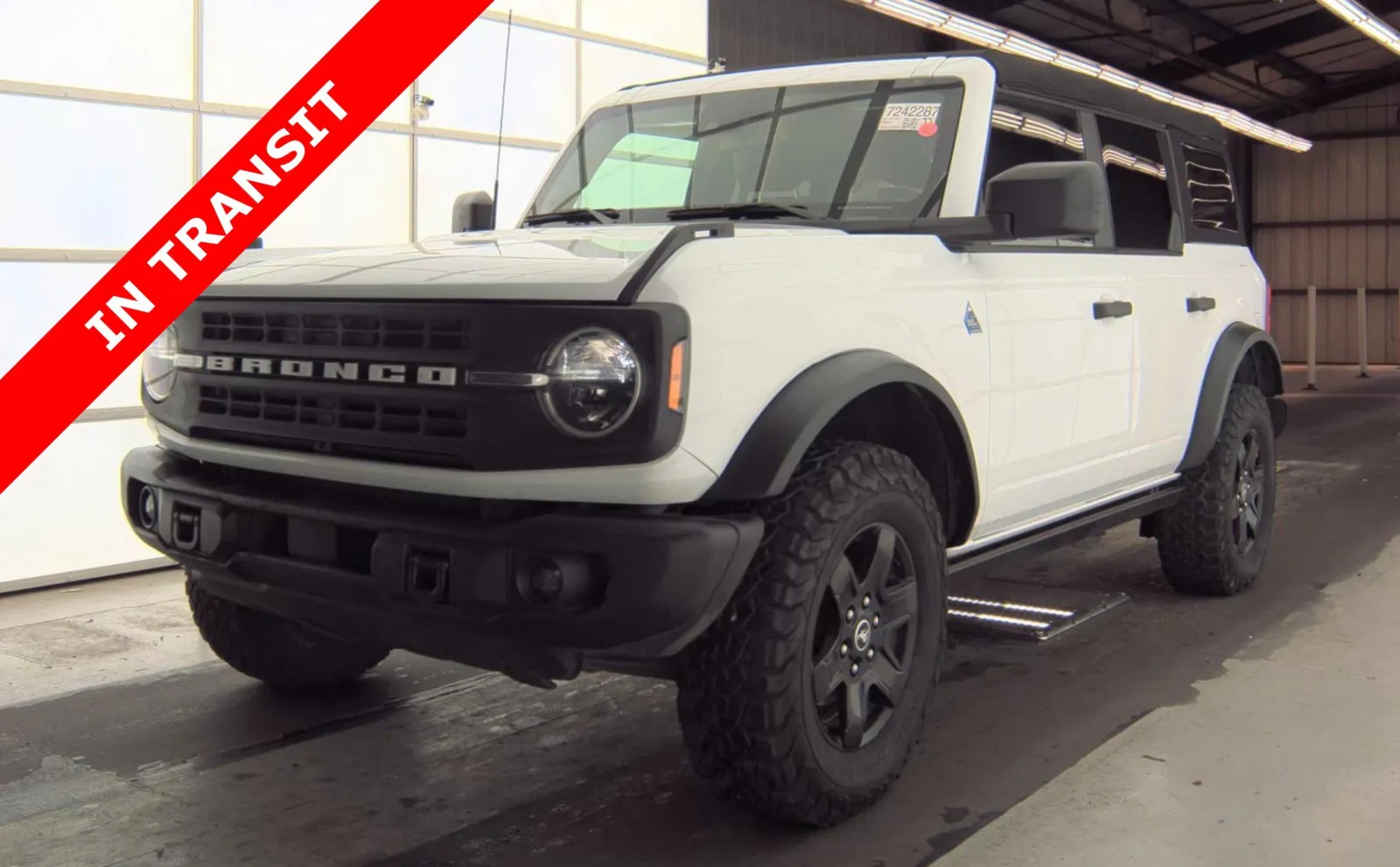 White 2022 Ford Bronco Black Diamond for sale in Alvin, TX