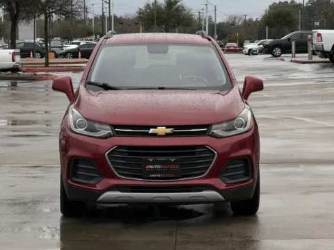More photos of 2018 Chevrolet Trax LT at Auto Boutique Texas, TX