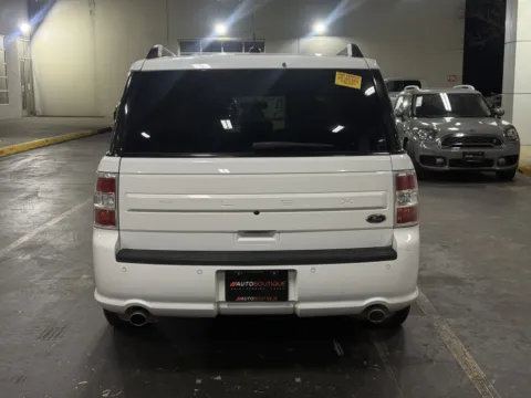 More photos of 2019 Ford Flex SE at Auto Boutique Texas, TX