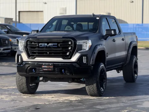 Another view of 2020 GMC Sierra 1500 AT4 for sale in Alvin, TX at Auto Boutique Texas