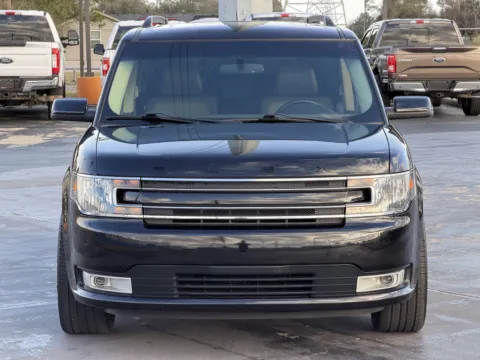 More photos of 2019 Ford Flex SEL at Auto Boutique Texas, TX