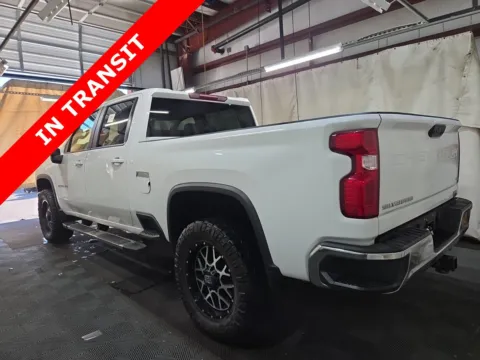 Another view of 2022 Chevrolet Silverado 2500HD LT for sale in Alvin, TX at Auto Boutique Texas