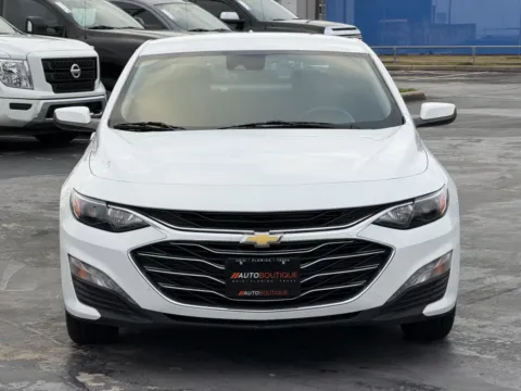 More photos of 2023 Chevrolet Malibu LT at Auto Boutique Texas, TX