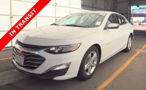 White 2023 Chevrolet Malibu LT for sale in Alvin, TX