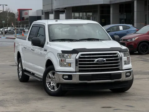 Photos of 2017 Ford F-150 XLT for sale in Alvin, TX at Auto Boutique Texas