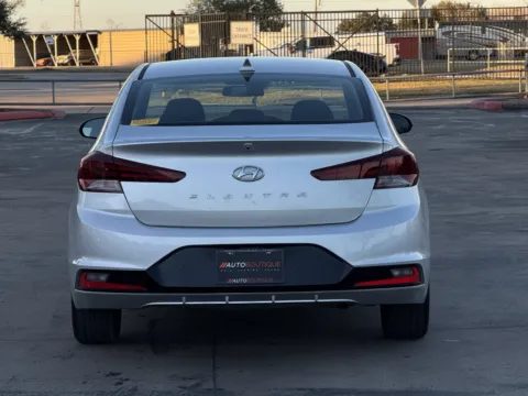More photos of 2020 Hyundai Elantra SEL at Auto Boutique Texas, TX