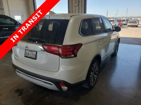 More photos of 2020 Mitsubishi Outlander ES at Auto Boutique Texas, TX