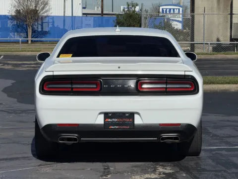 More photos of 2020 Dodge Challenger SXT at Auto Boutique Texas, TX
