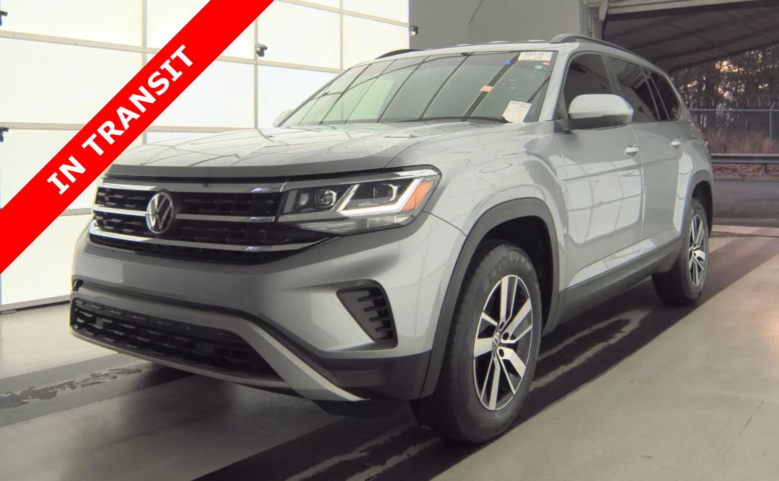 Black 2023 Volkswagen Atlas 2.0T SE for sale in Alvin, TX