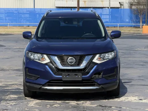 More photos of 2020 Nissan Rogue SV at Auto Boutique Texas, TX
