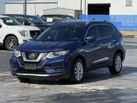 Another view of 2020 Nissan Rogue SV for sale in Alvin, TX at Auto Boutique Texas