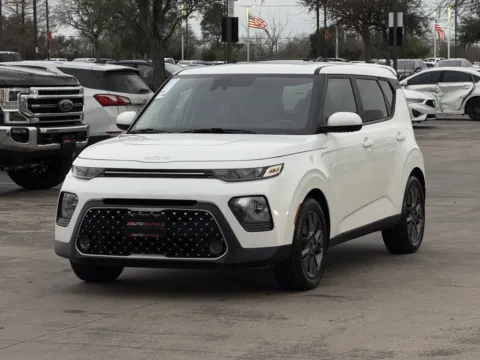 More photos of 2022 Kia Soul EX at Auto Boutique Texas, TX