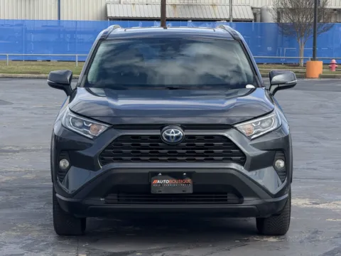 More photos of 2021 Toyota RAV4 Hybrid XLE at Auto Boutique Texas, TX