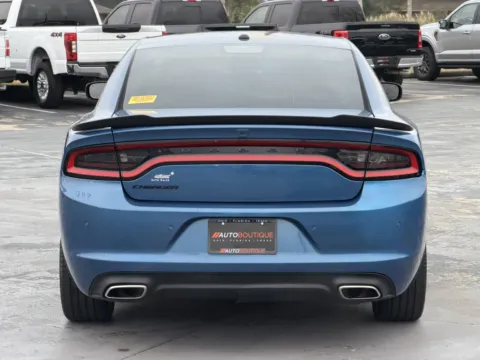 More photos of 2022 Dodge Charger SXT at Auto Boutique Texas, TX